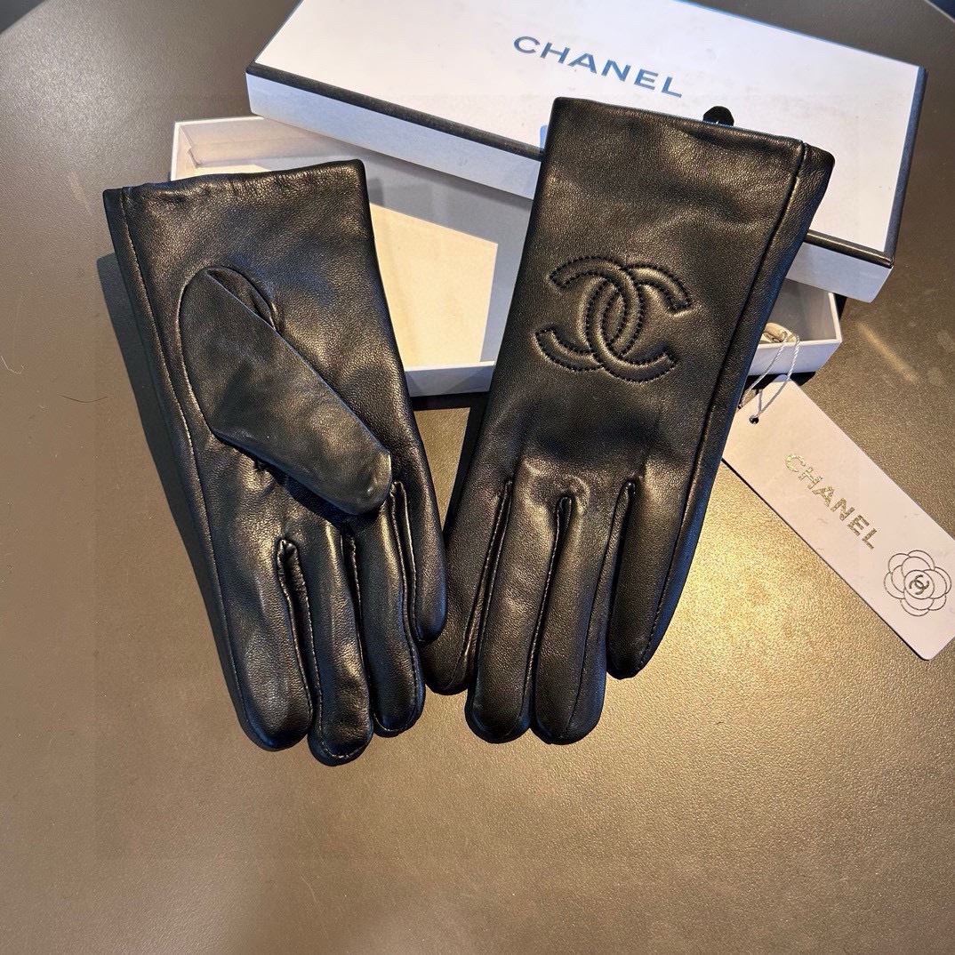 Chanel Gloves