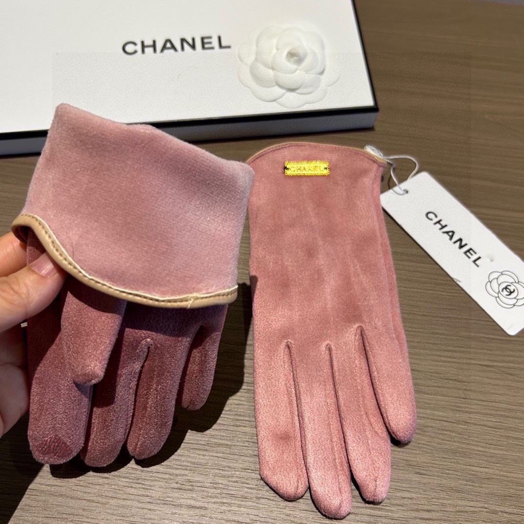 Chanel Gloves