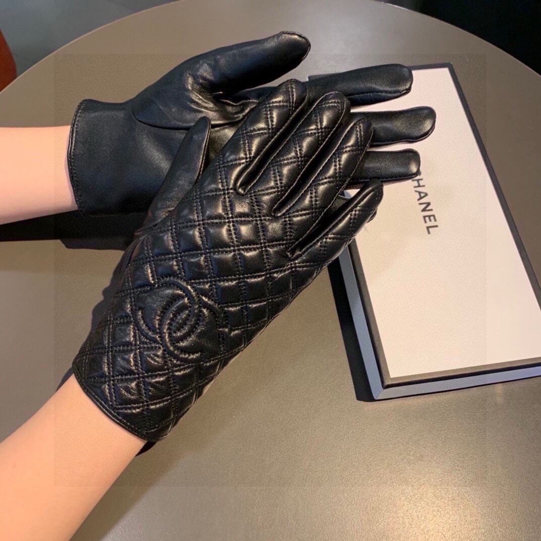 Chanel Gloves