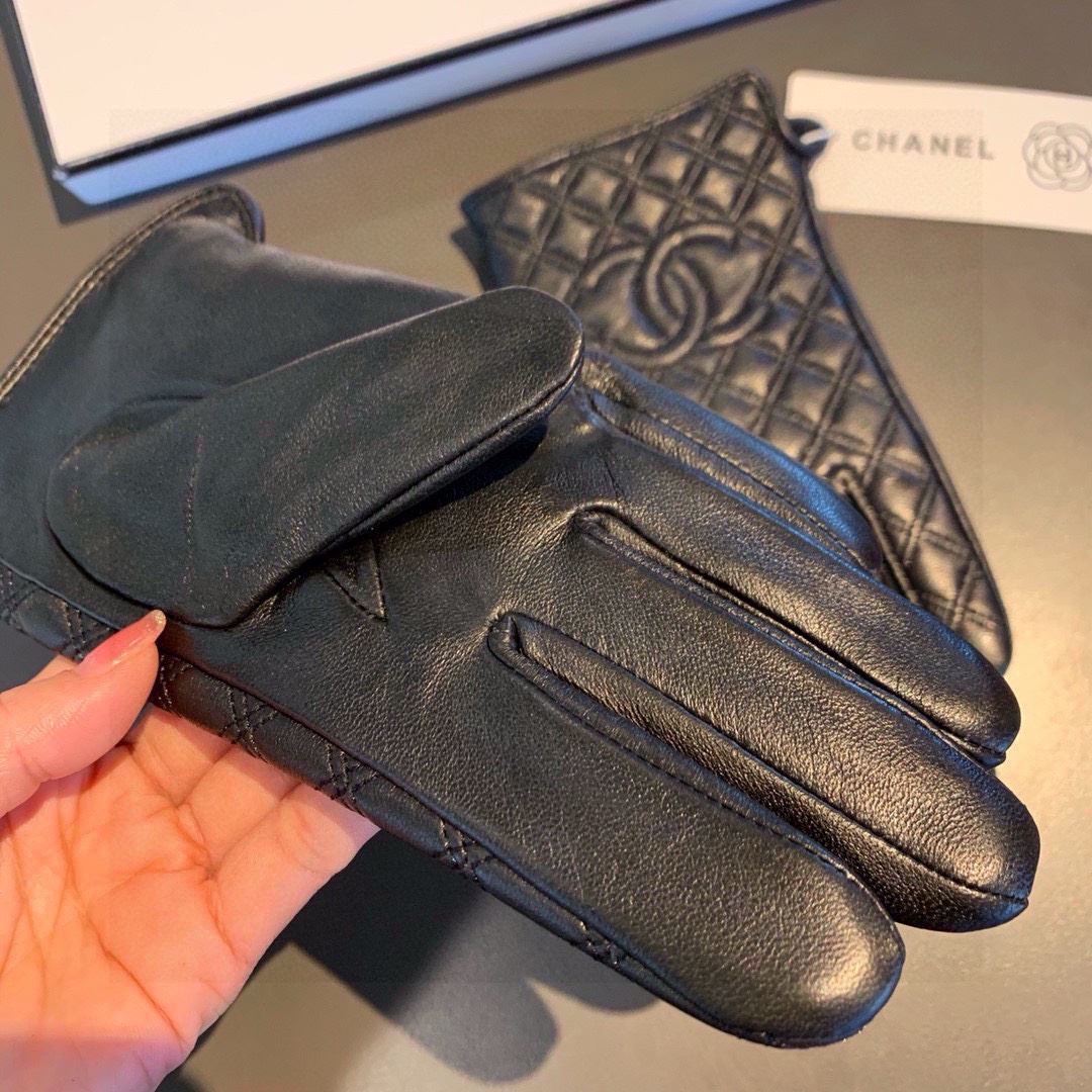 Chanel Gloves