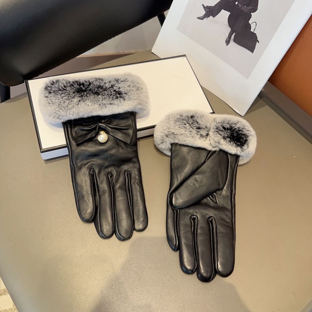 Chanel Gloves