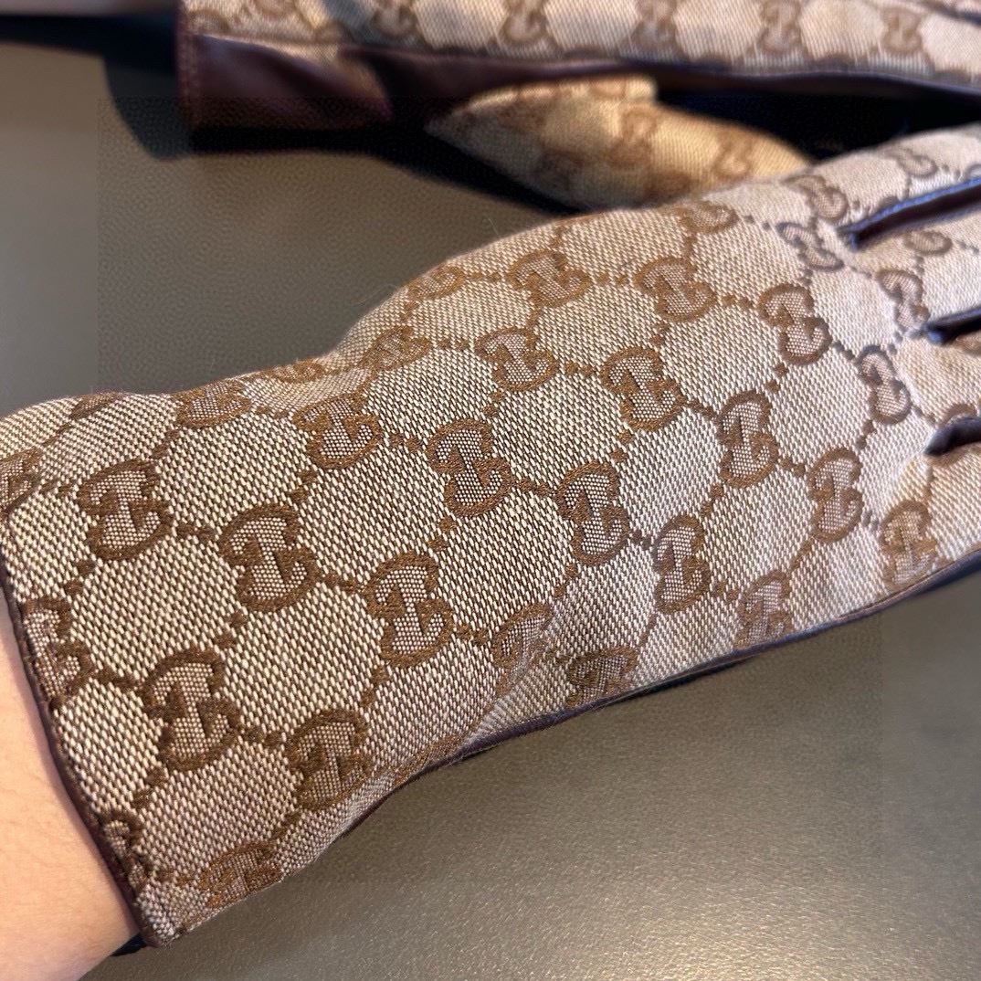 Gucci Gloves