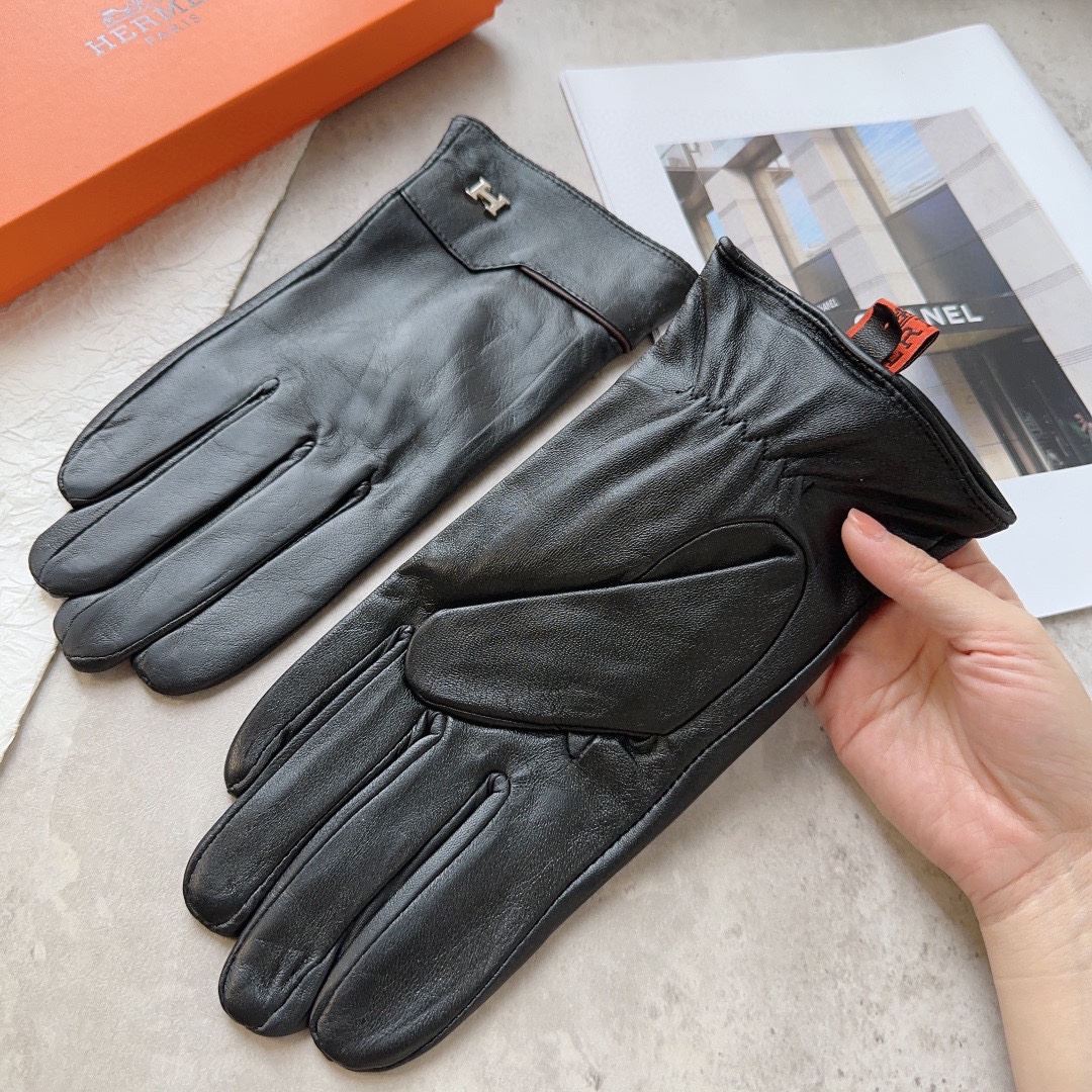 Hermes Gloves