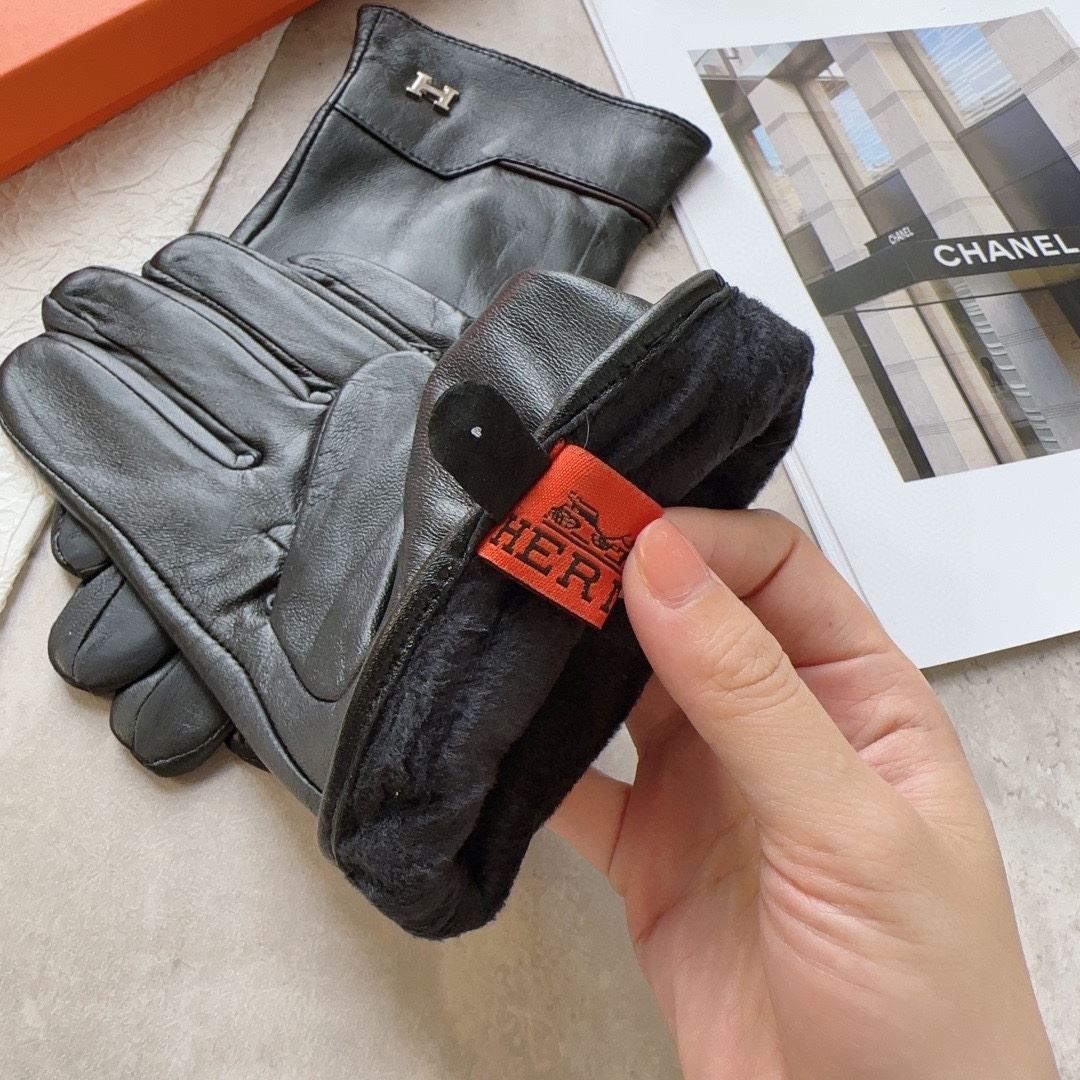 Hermes Gloves