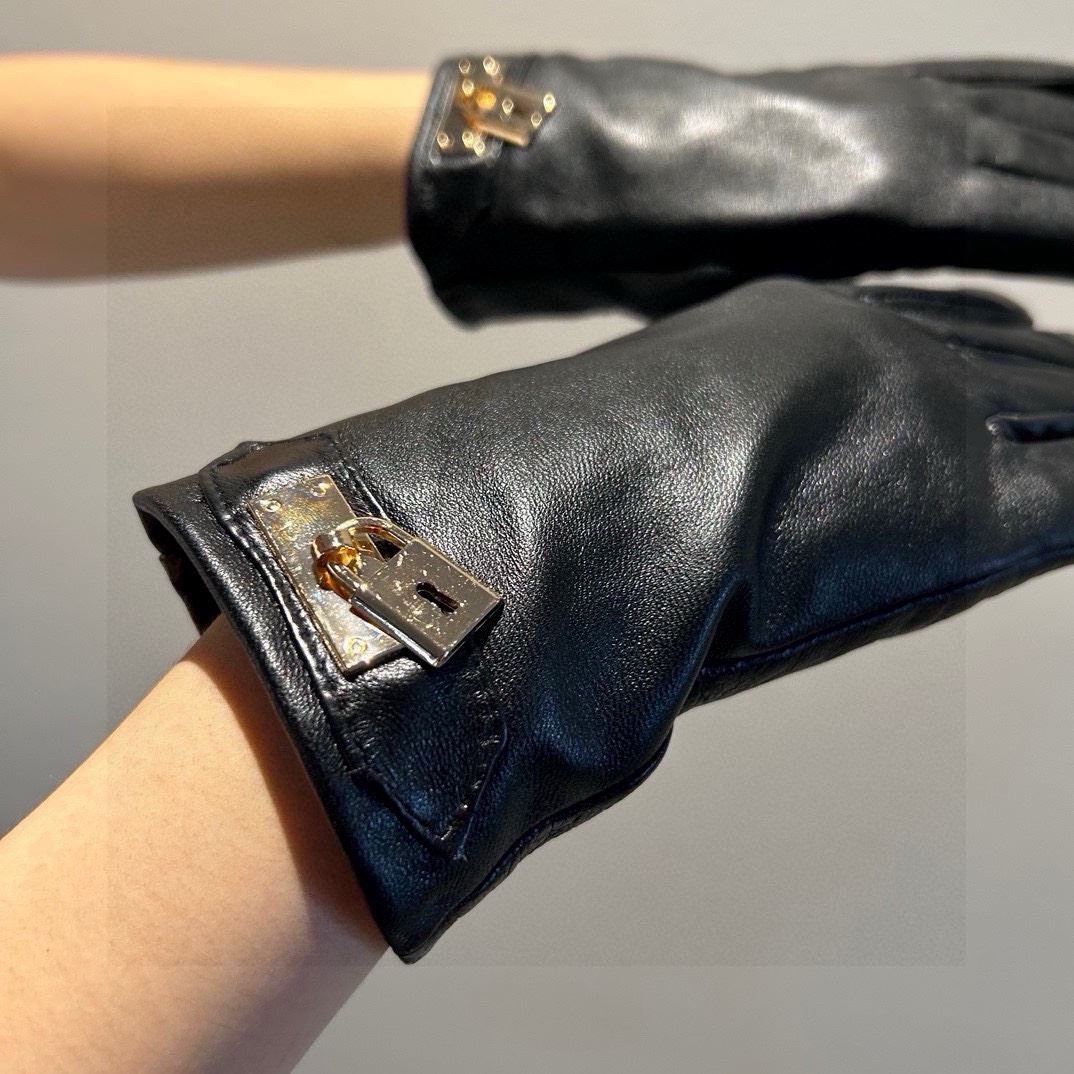 Hermes Gloves