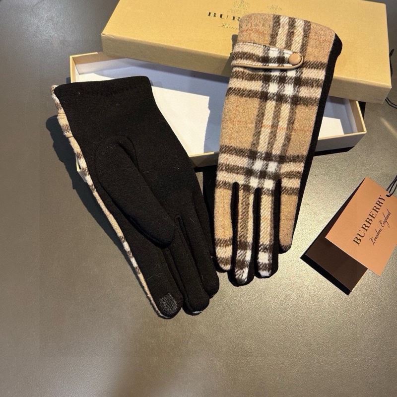 Burberry Gloves