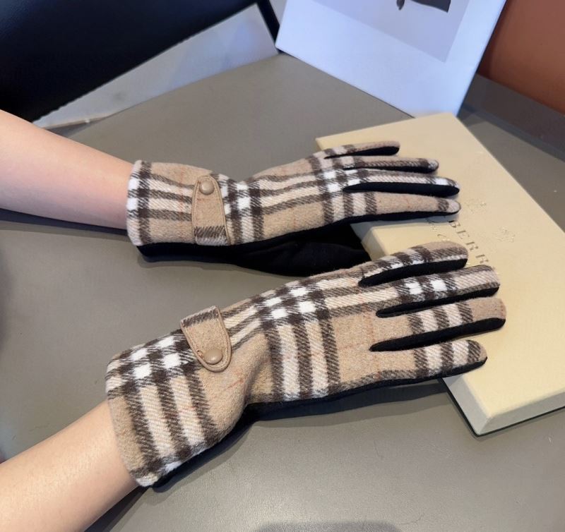 Burberry Gloves