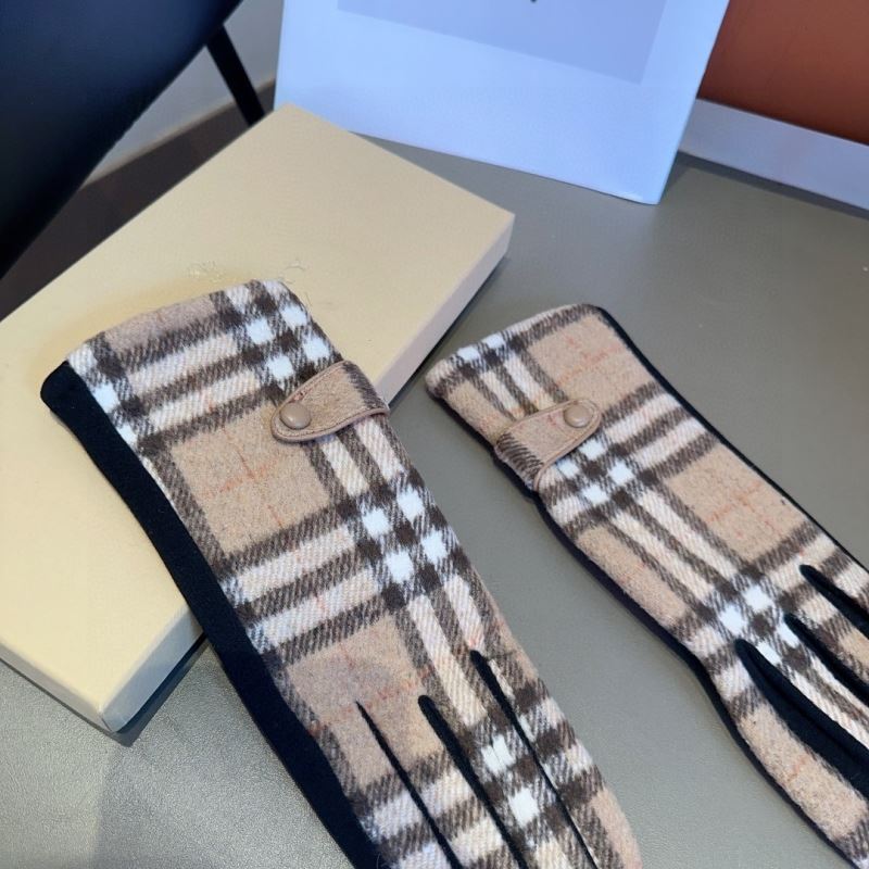 Burberry Gloves