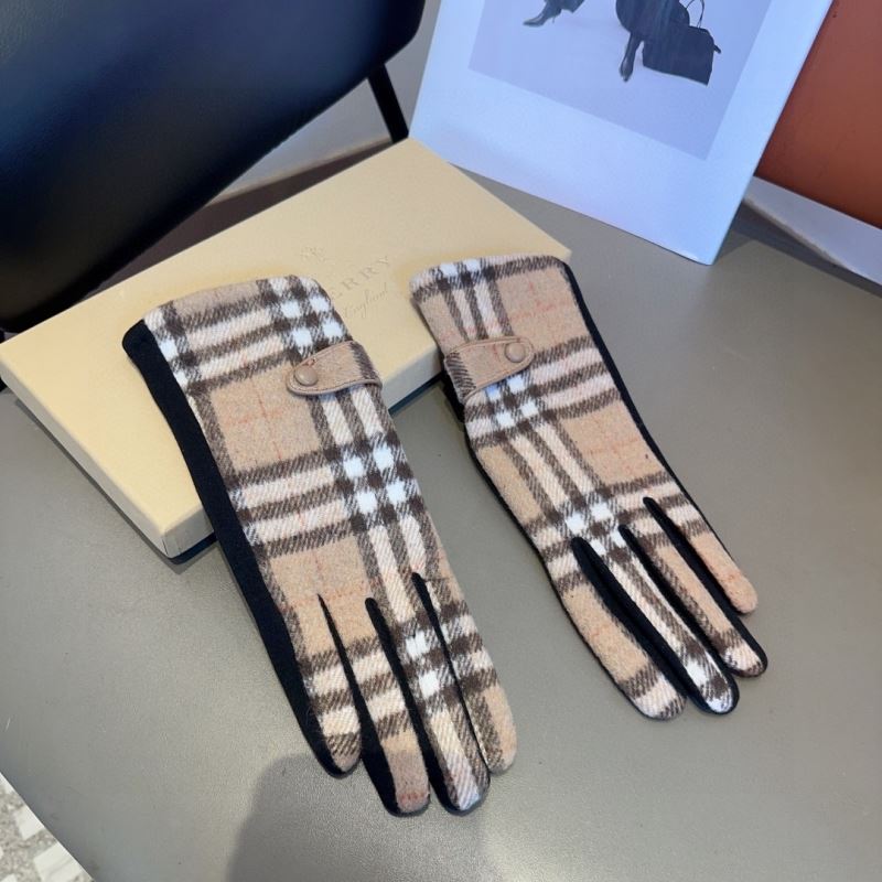 Burberry Gloves