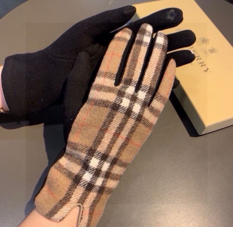 Burberry Gloves