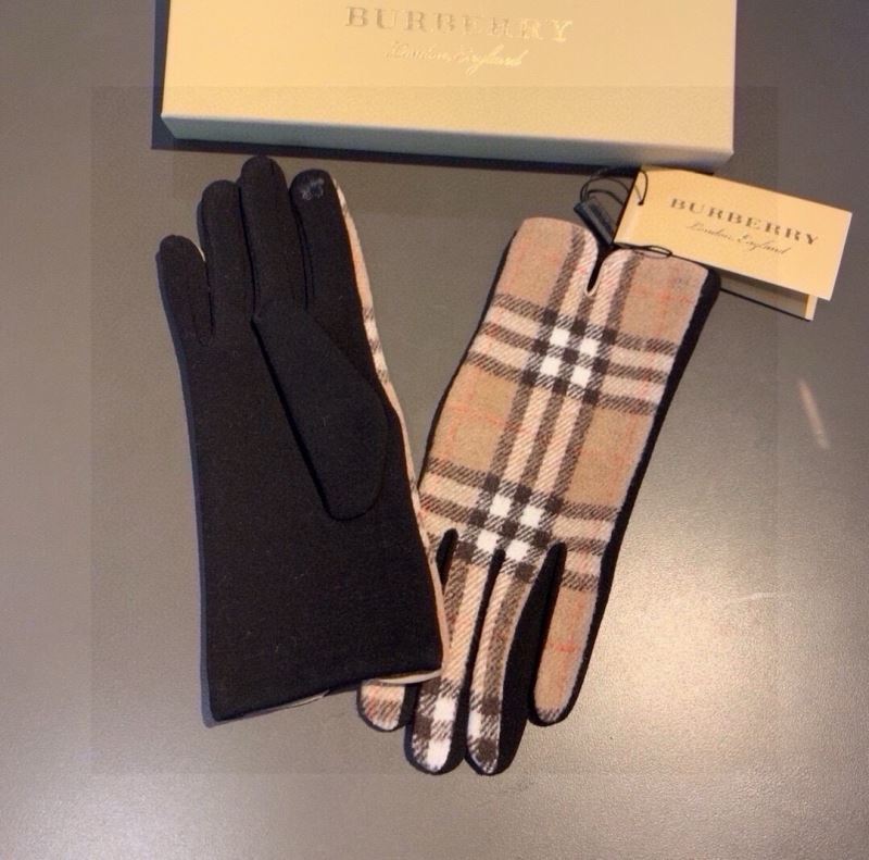 Burberry Gloves