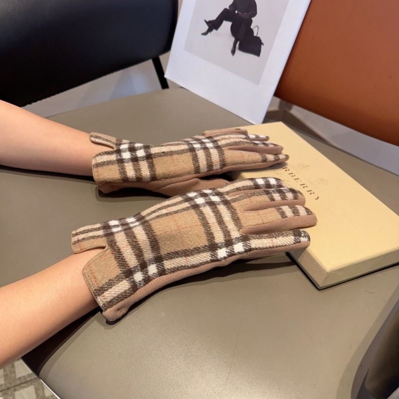 Burberry Gloves