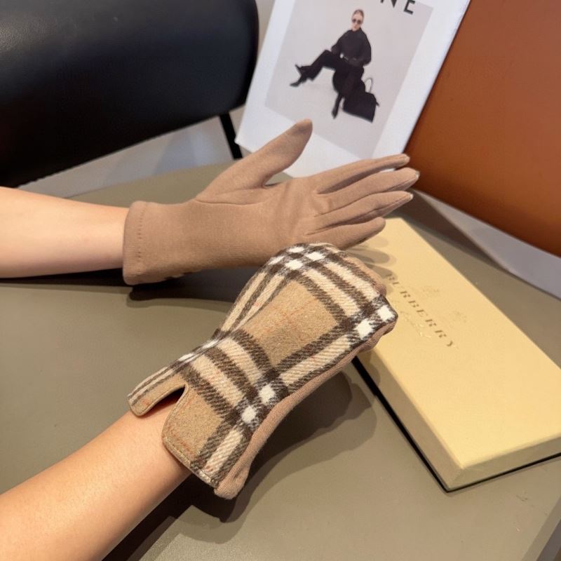 Burberry Gloves