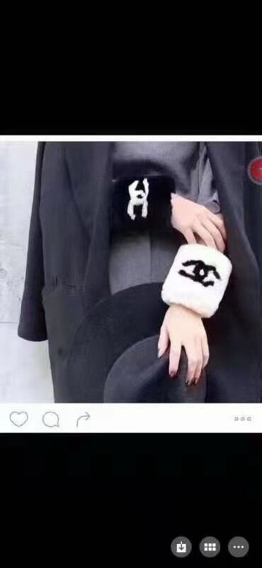 Chanel Gloves