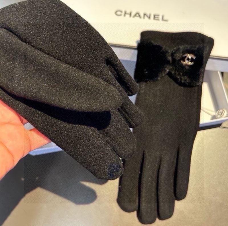 Chanel Gloves