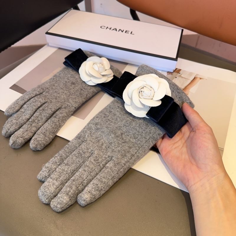 Chanel Gloves