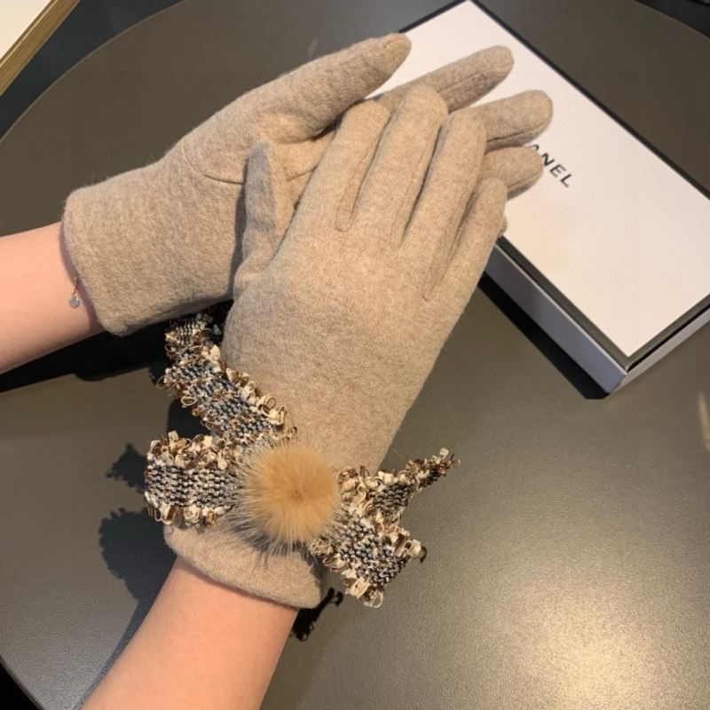 Chanel Gloves