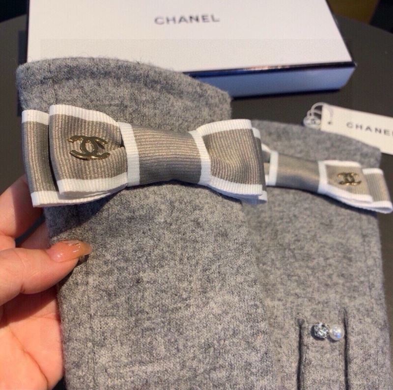 Chanel Gloves