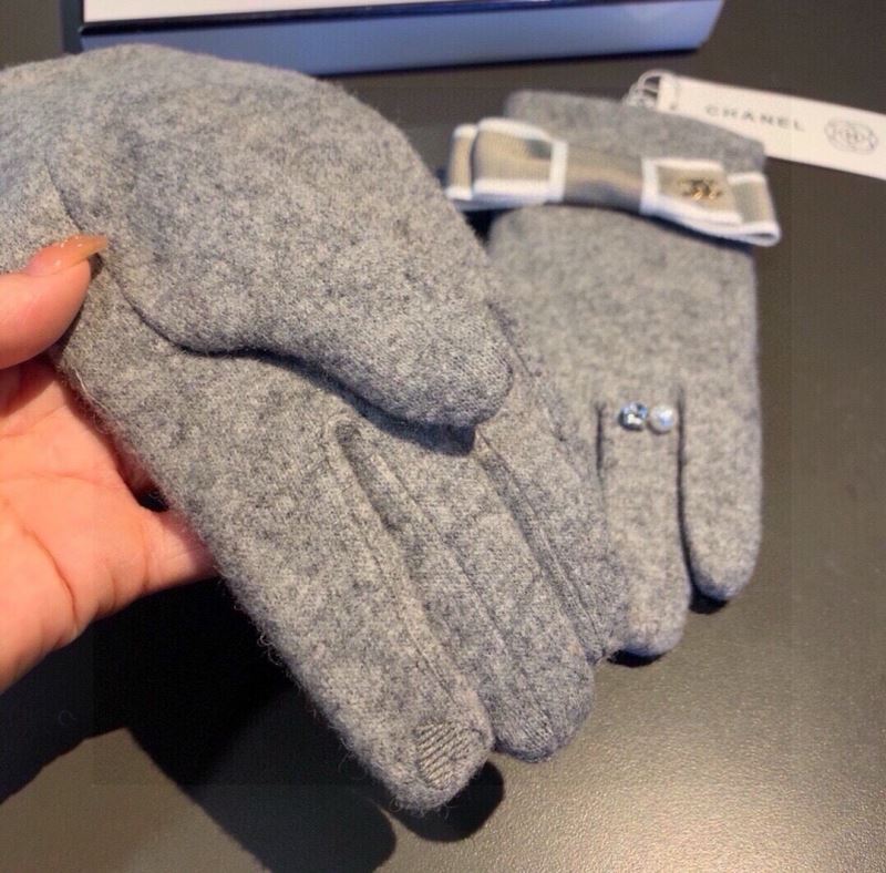 Chanel Gloves