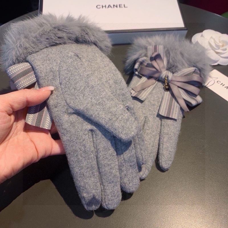 Chanel Gloves