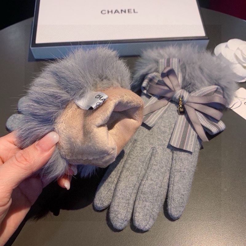 Chanel Gloves