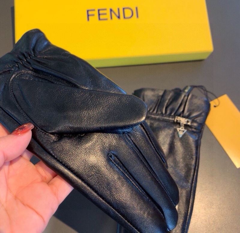 Fendi Gloves