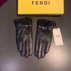 Fendi Gloves