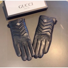 Gucci Gloves