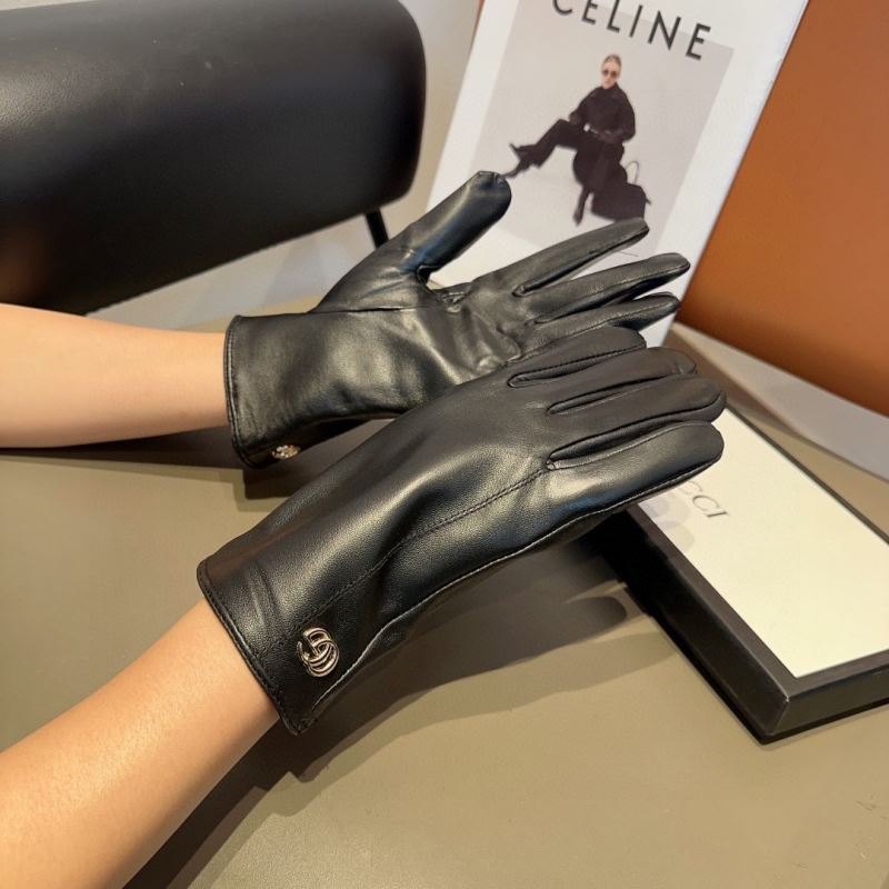 Gucci Gloves