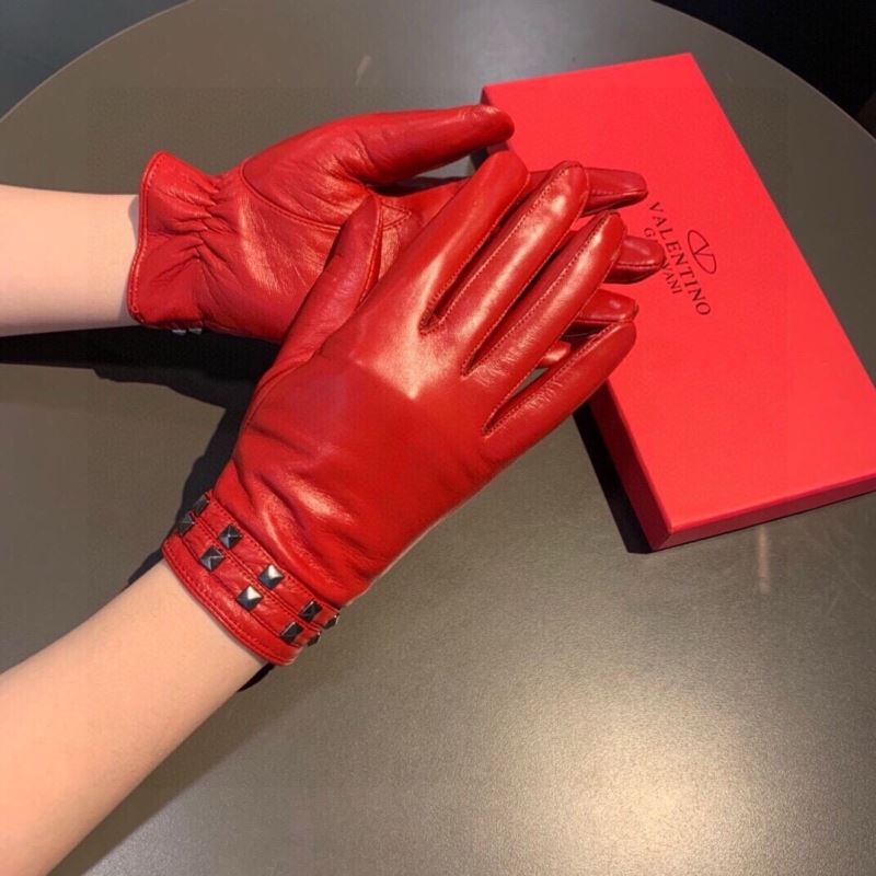 Valentino Gloves