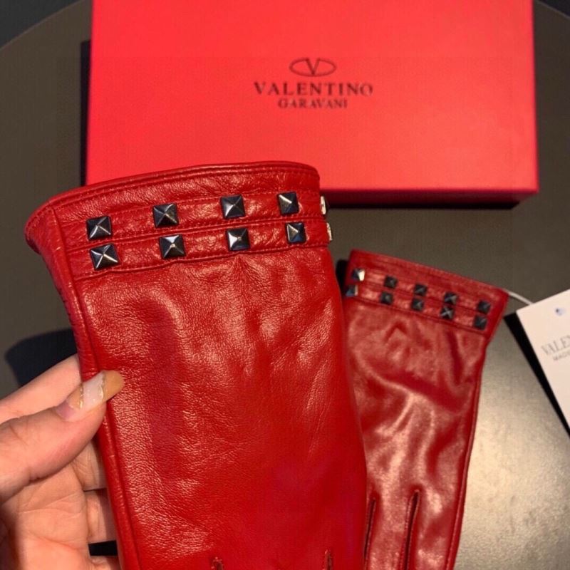 Valentino Gloves