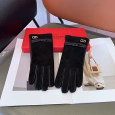 Valentino Gloves