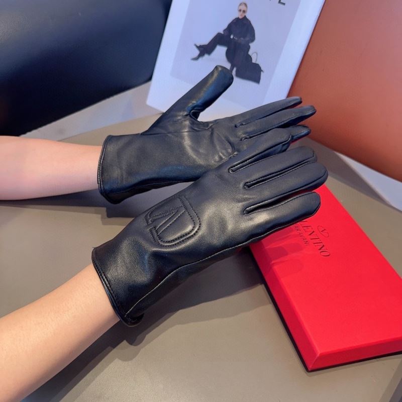 Valentino Gloves