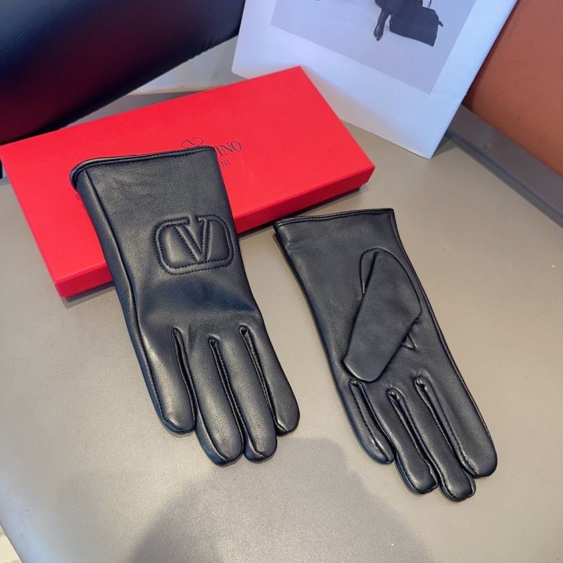 Valentino Gloves