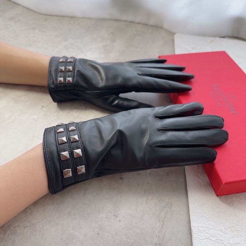 Valentino Gloves