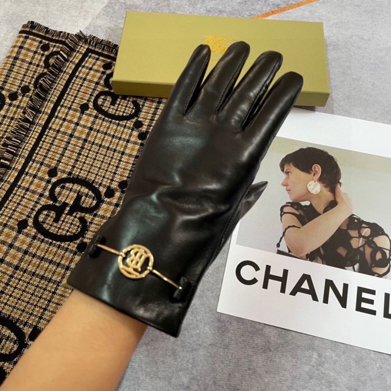 Burberry Gloves