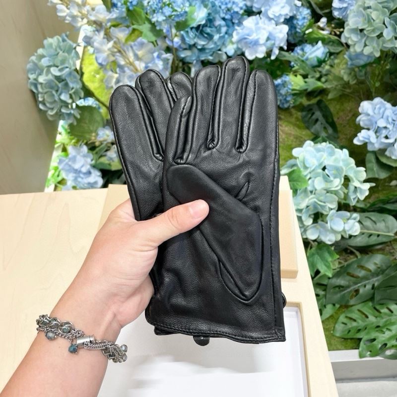 Burberry Gloves