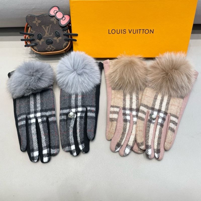 Burberry Gloves