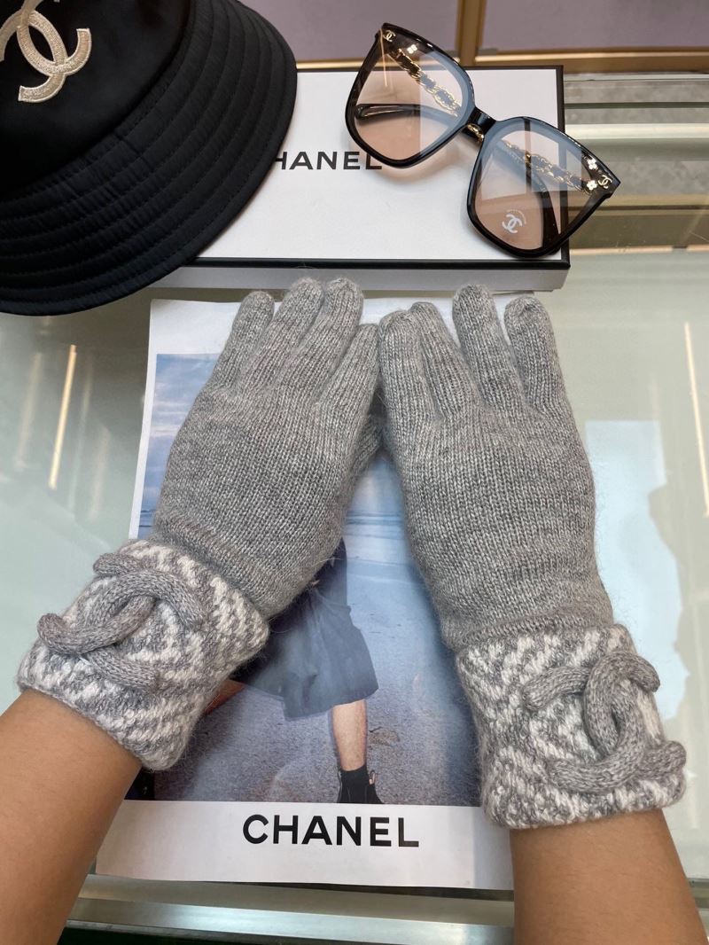 Chanel Gloves