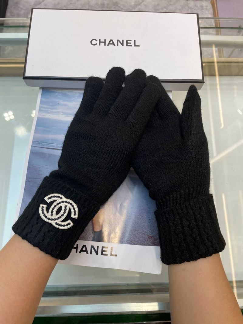 Chanel Gloves