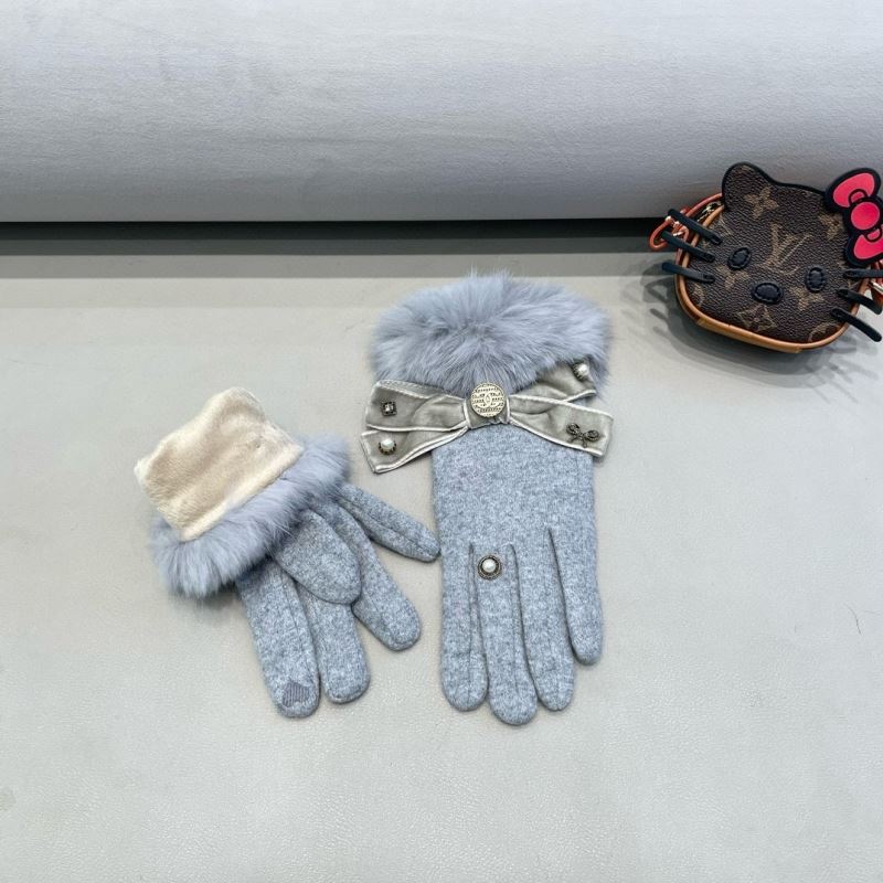 Chanel Gloves