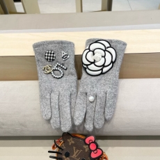 Chanel Gloves