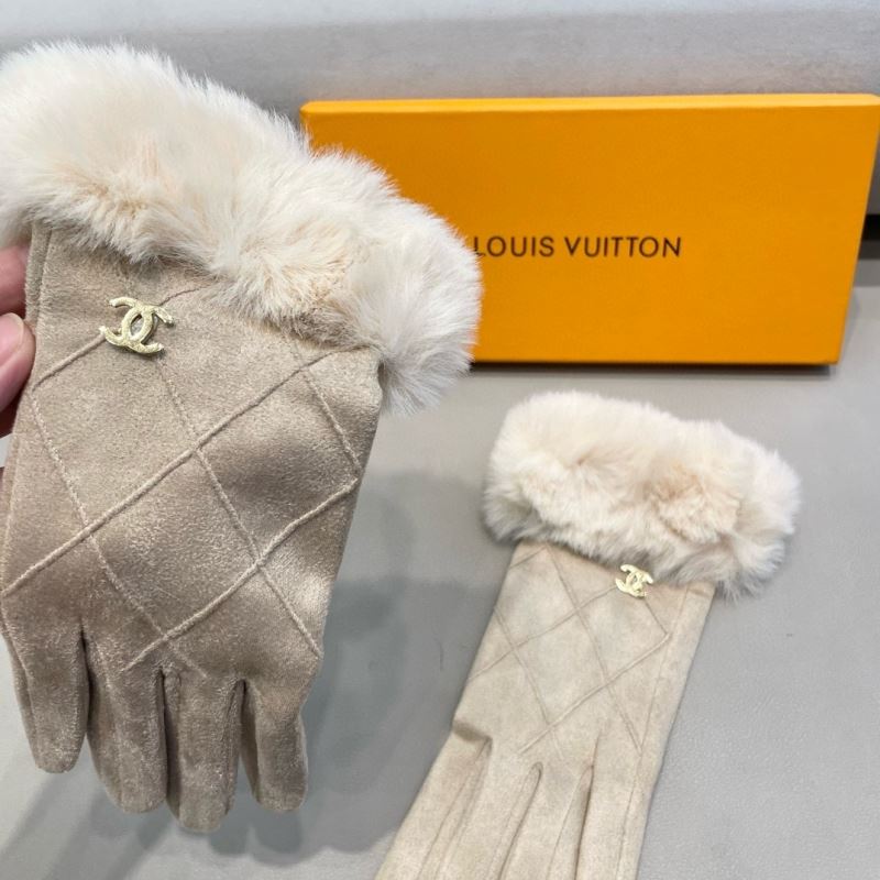 Chanel Gloves