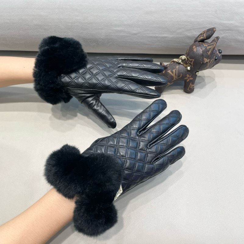 Chanel Gloves