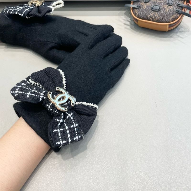 Chanel Gloves