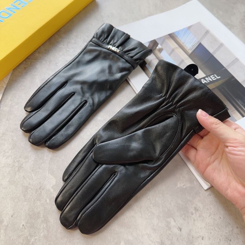 Fendi Gloves