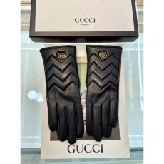 Gucci Gloves