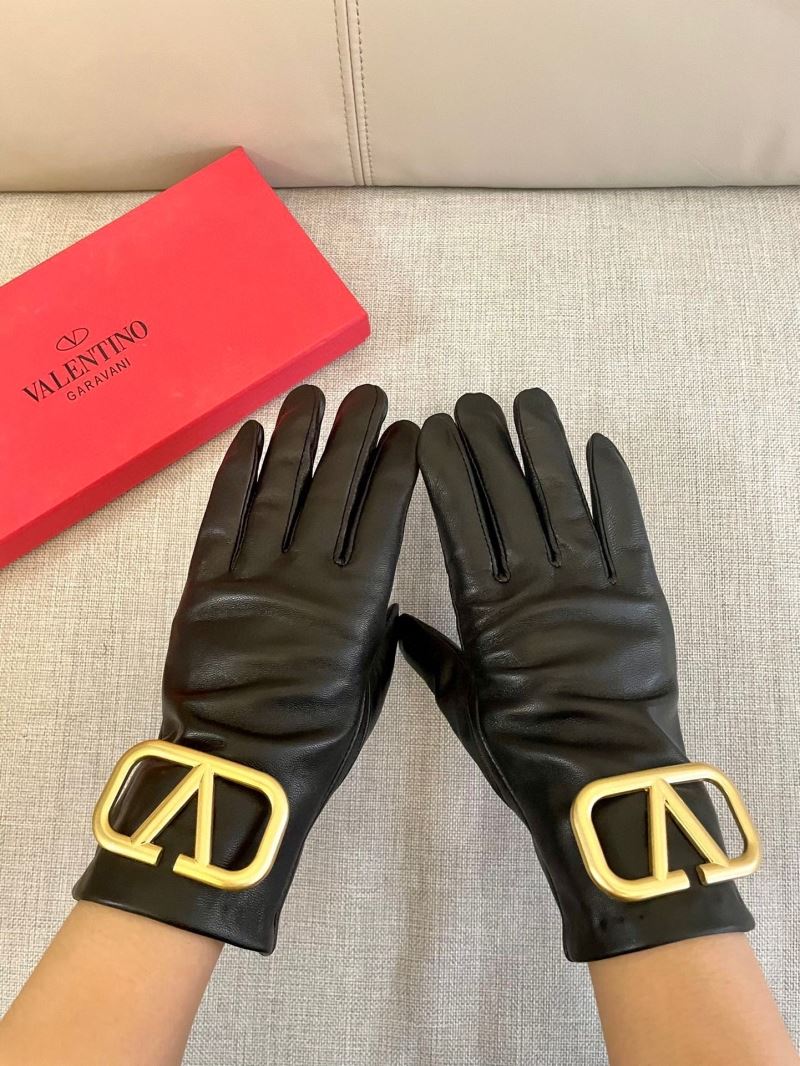 Valentino Gloves