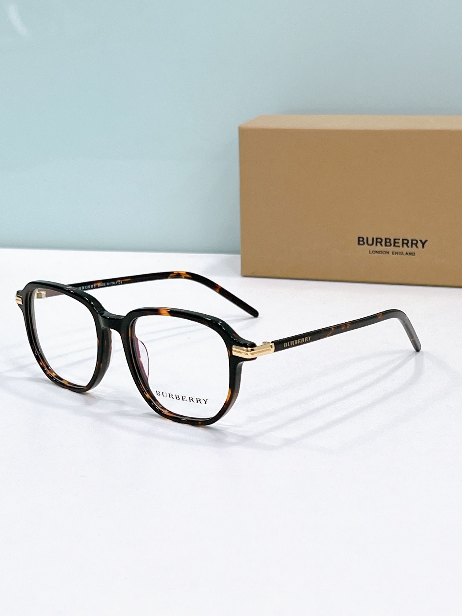 Burberry Sunglasses