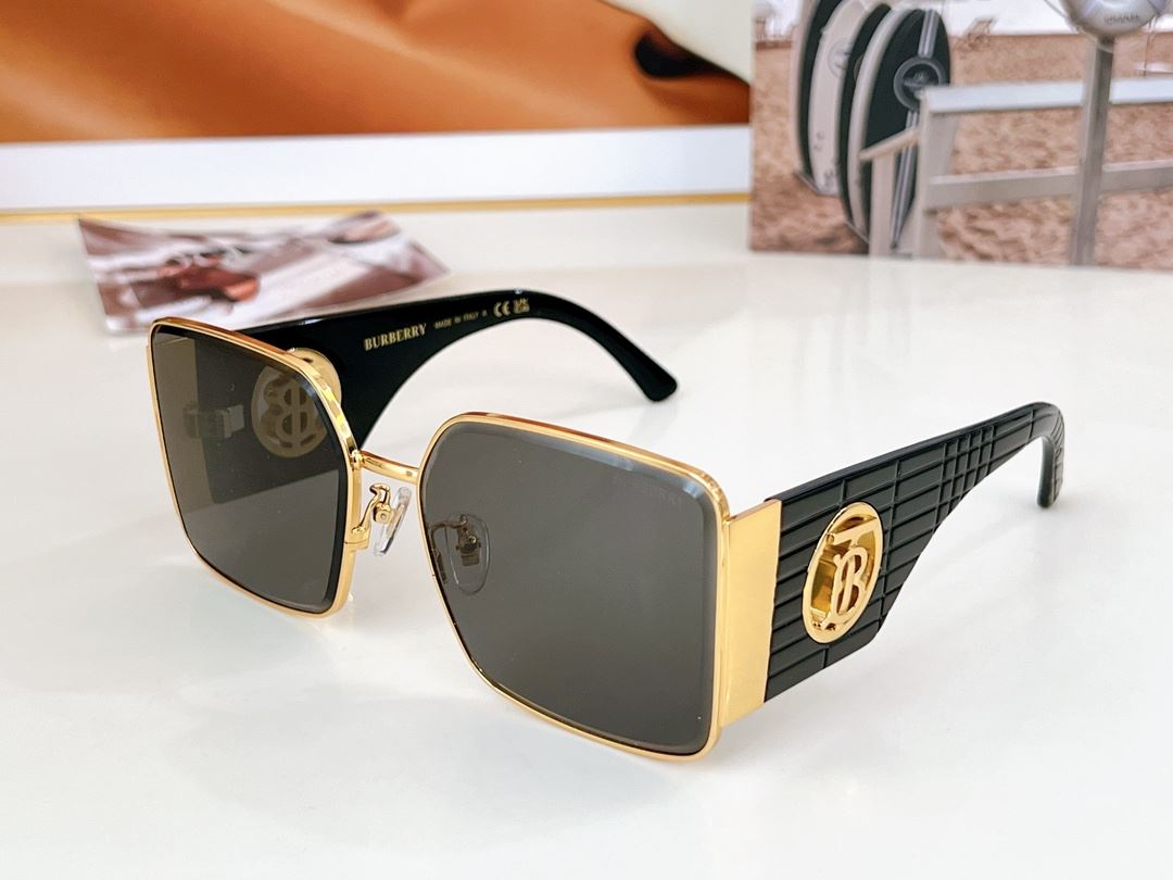 Burberry Sunglasses